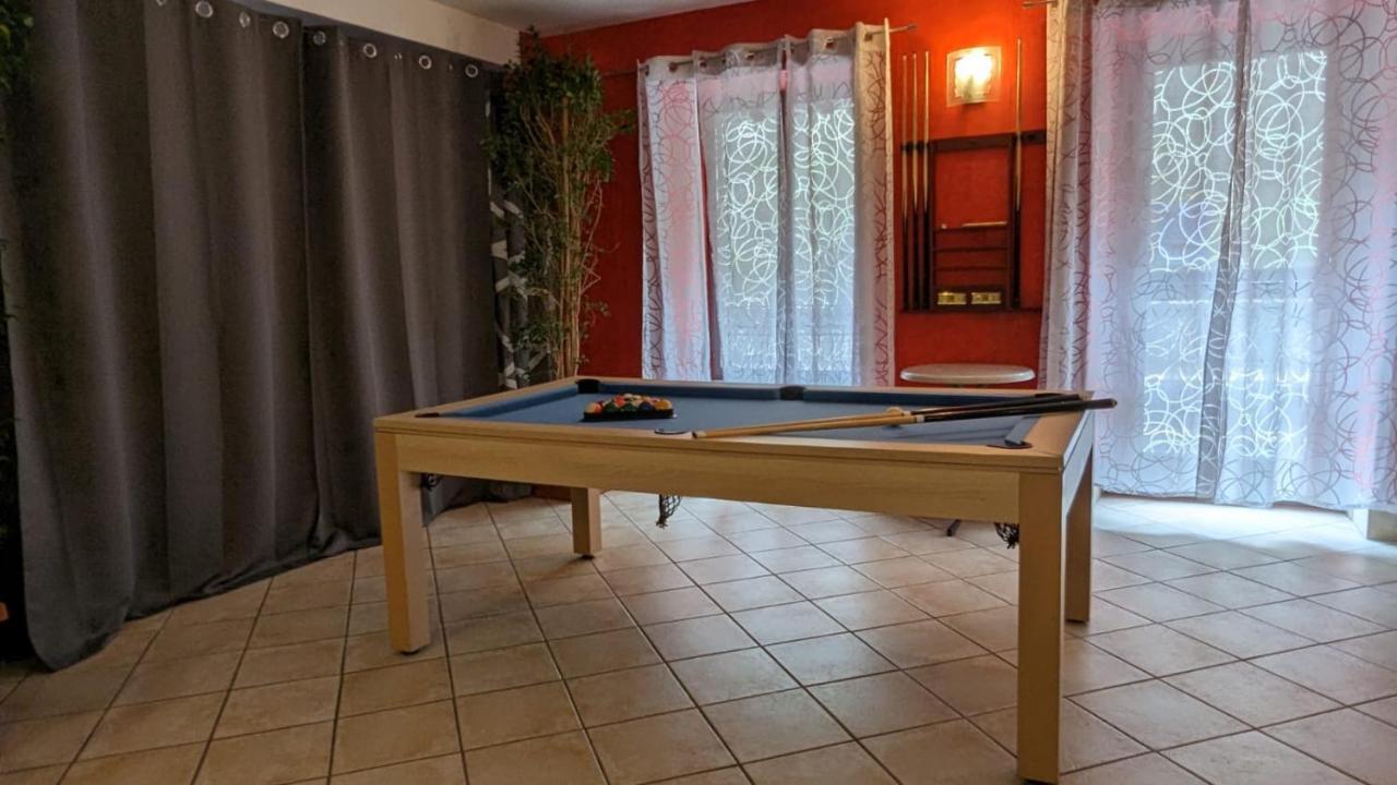 Chambres D'Hotes Les Lits Des Fees Saint-Floret Zewnętrze zdjęcie